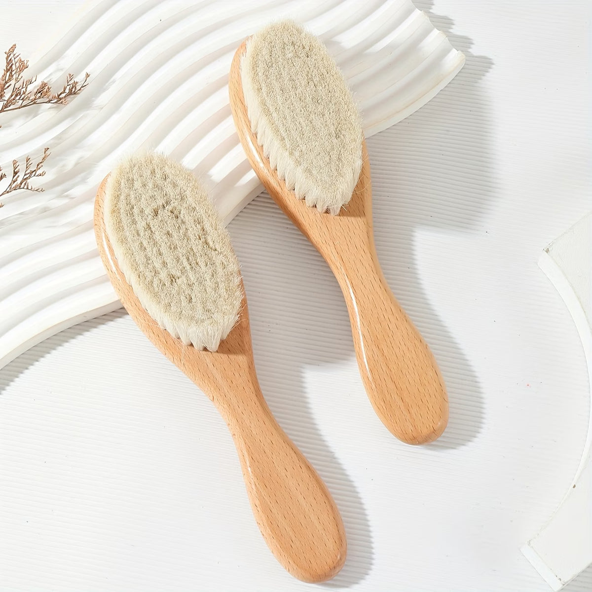 Natural Wooden-Handled Goat Hair Facial Brush 18cm